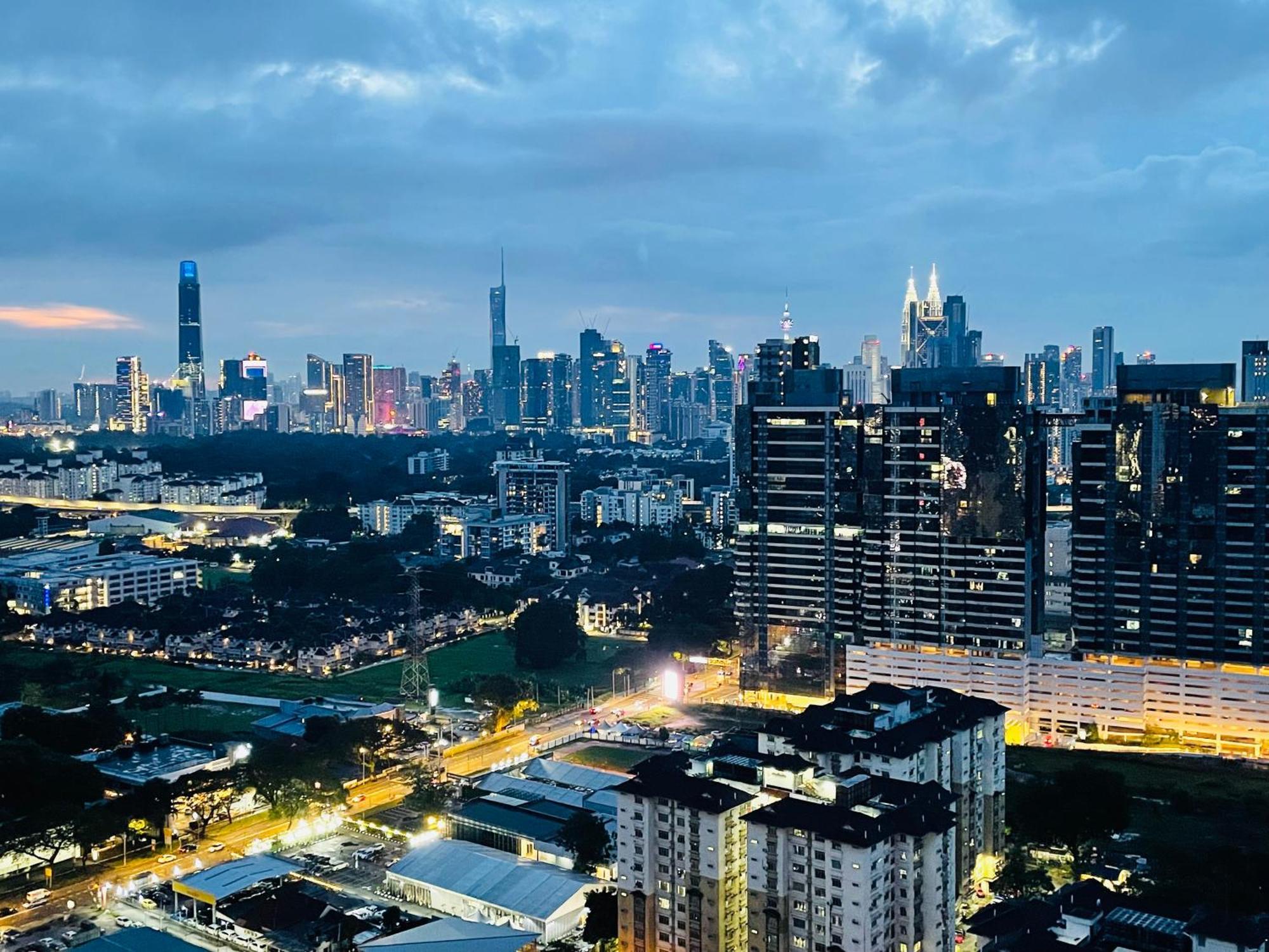 Pangsapuri Reizz Zen Den Kuala Lumpur